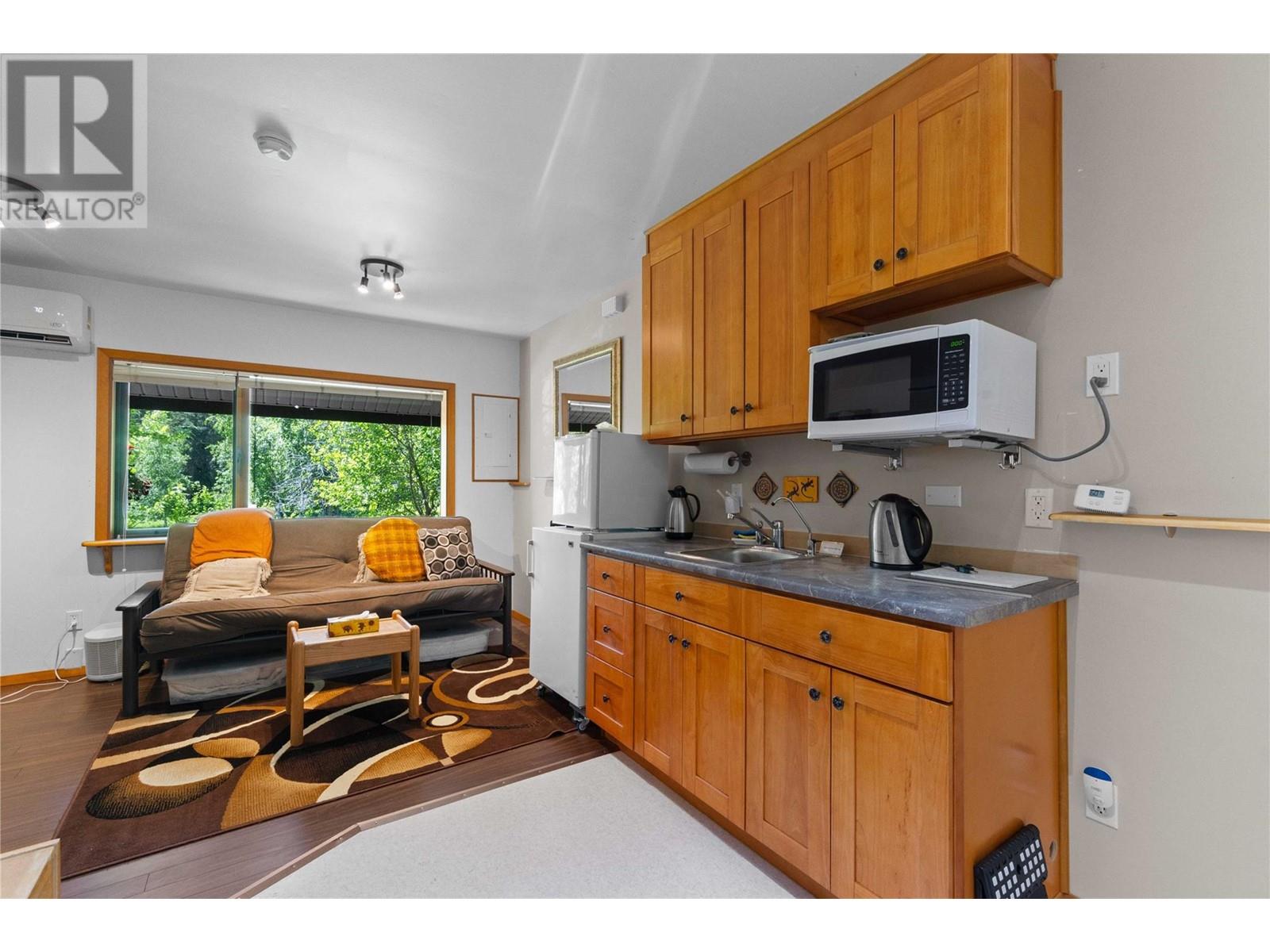  769 & 771 Gardom Lake Road, Enderby