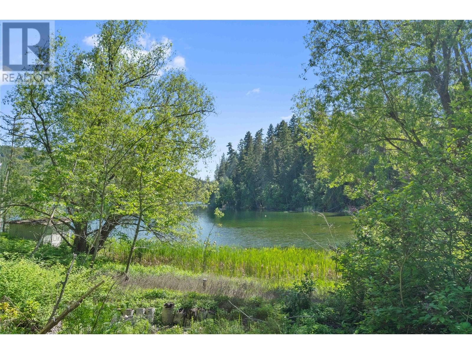  769 & 771 Gardom Lake Road, Enderby