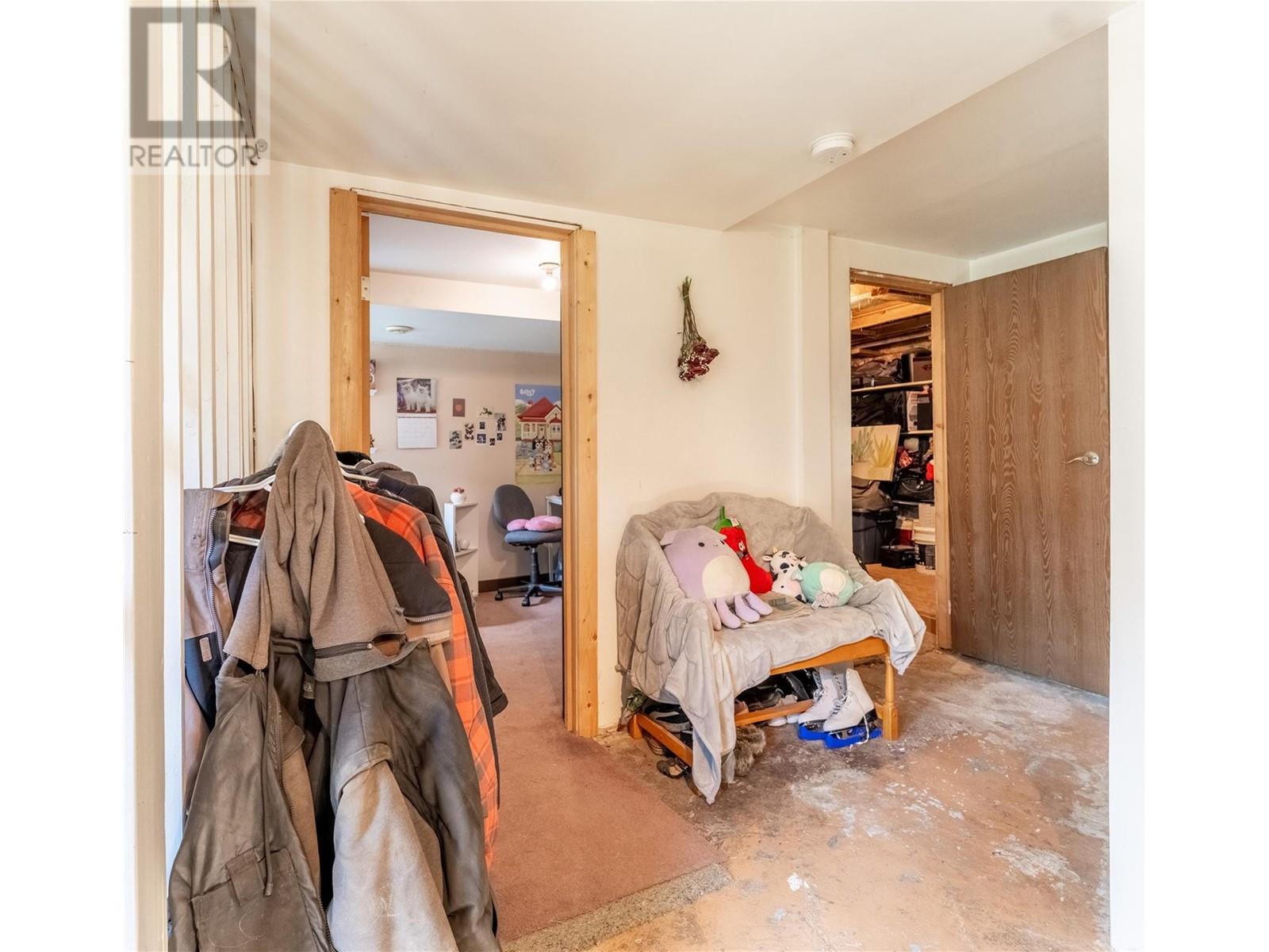 4720 GOAT RIVER  N Road, Arrow Creek