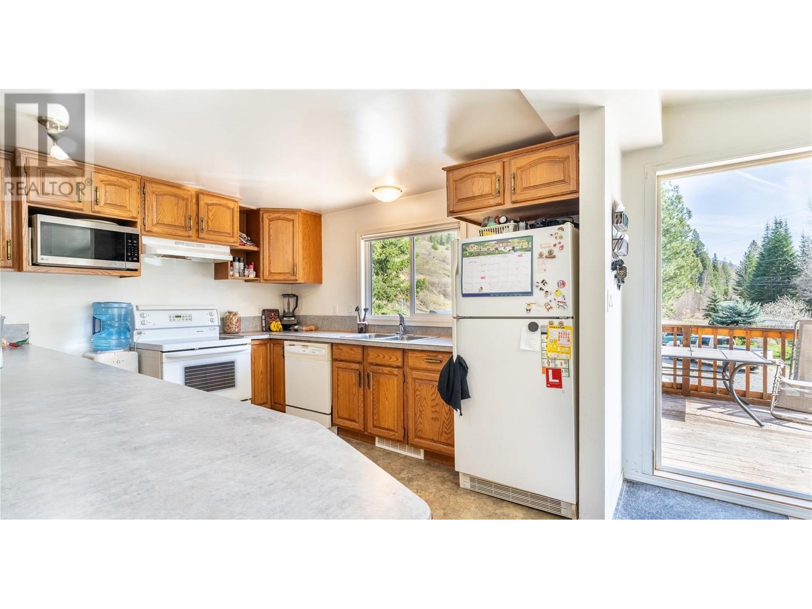 4720 GOAT RIVER  N Road, Arrow Creek