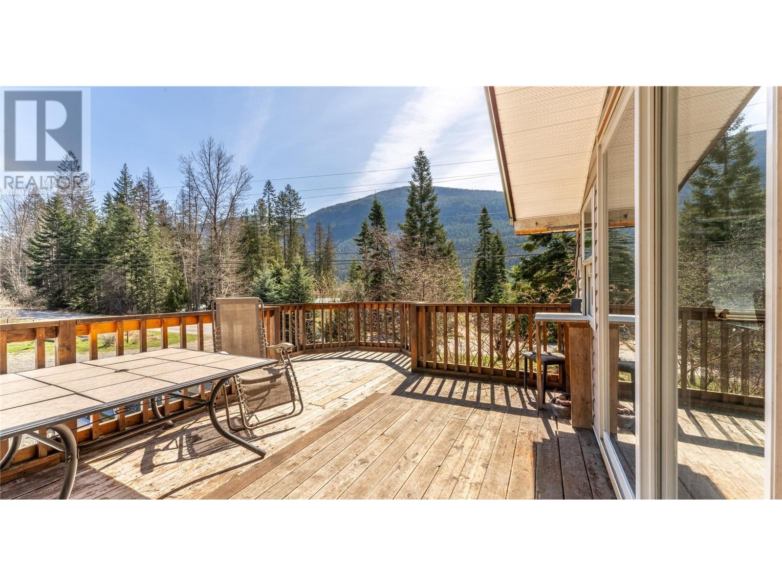 4720 GOAT RIVER  N Road, Arrow Creek