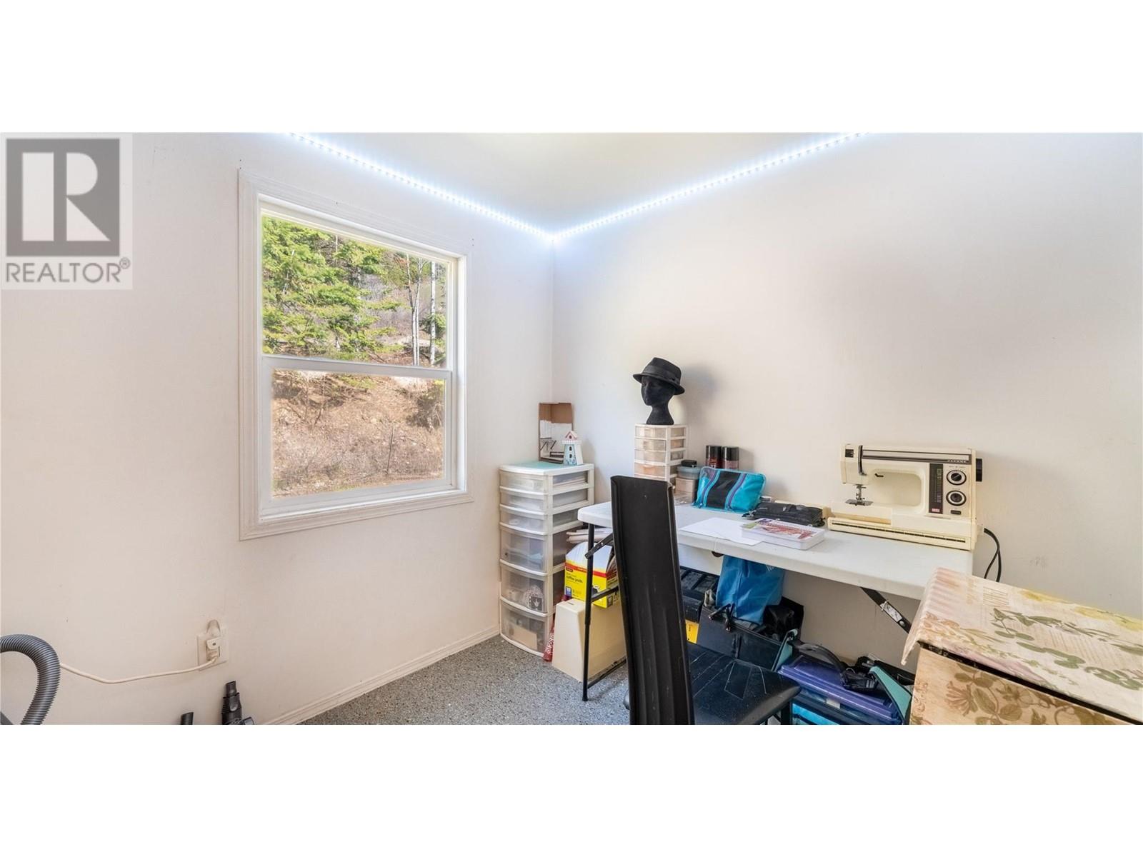 4720 GOAT RIVER  N Road, Arrow Creek