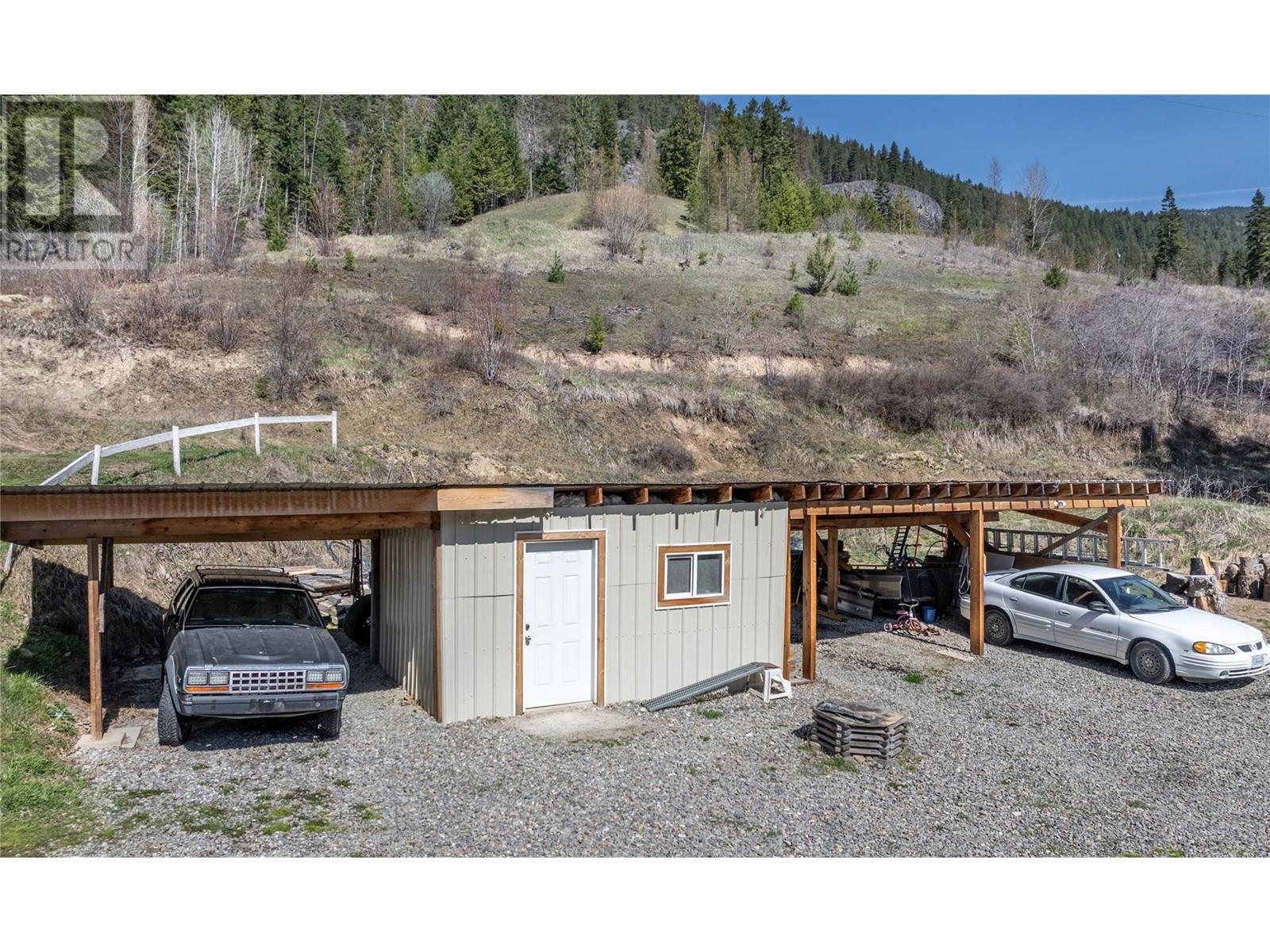 4720 GOAT RIVER  N Road, Arrow Creek