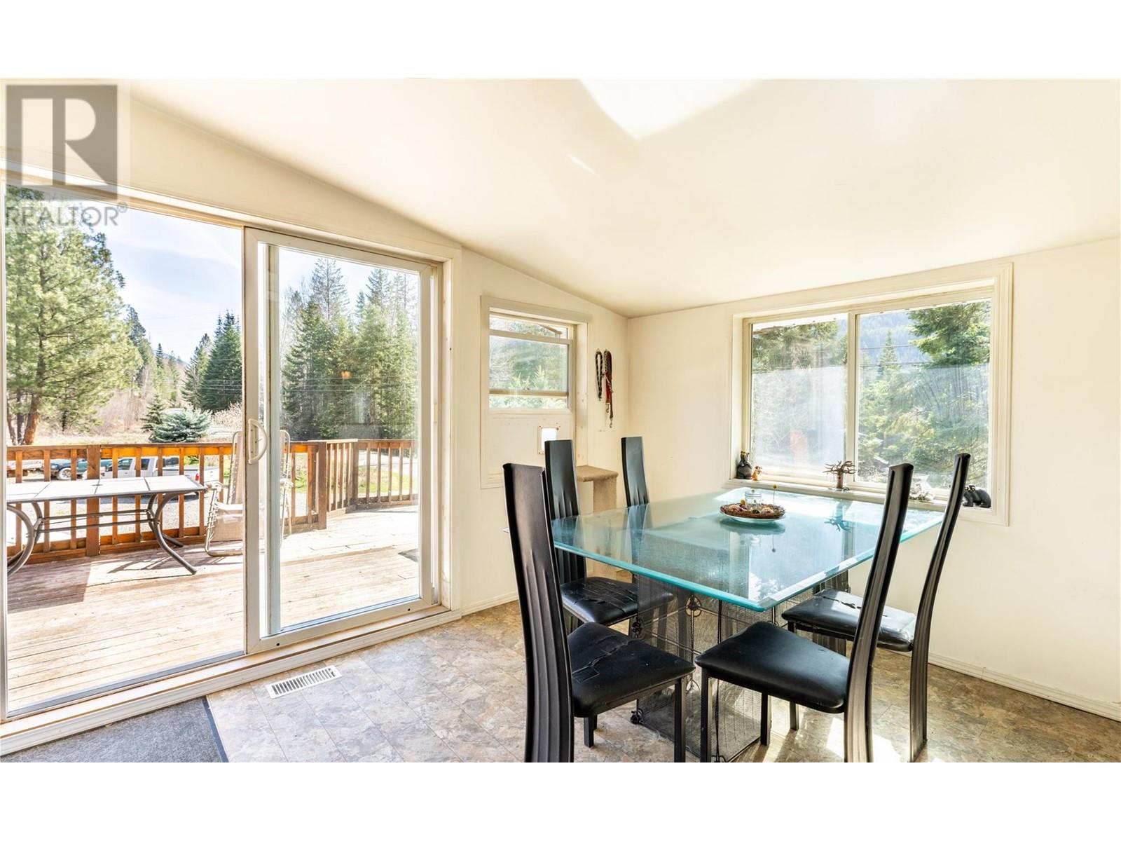 4720 GOAT RIVER  N Road, Arrow Creek