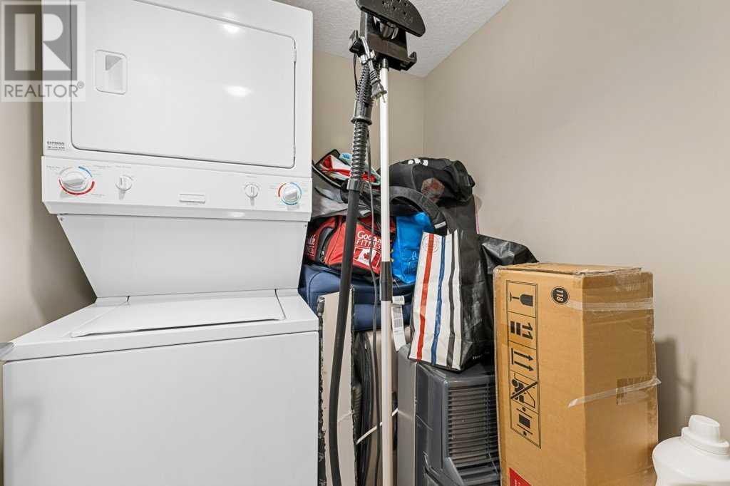 Single Family House for Sale in    Avenue NW Sunnyside Calgary 
