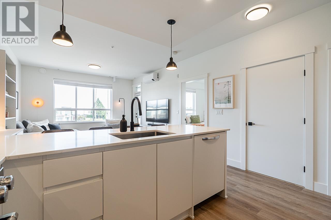 1201 2180 KELLY AVENUE, Port Coquitlam real estate listing R2999487