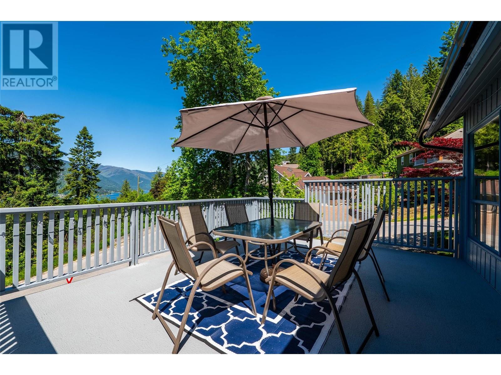 Photo 78 of 194 Trevor Street, Nelson BC