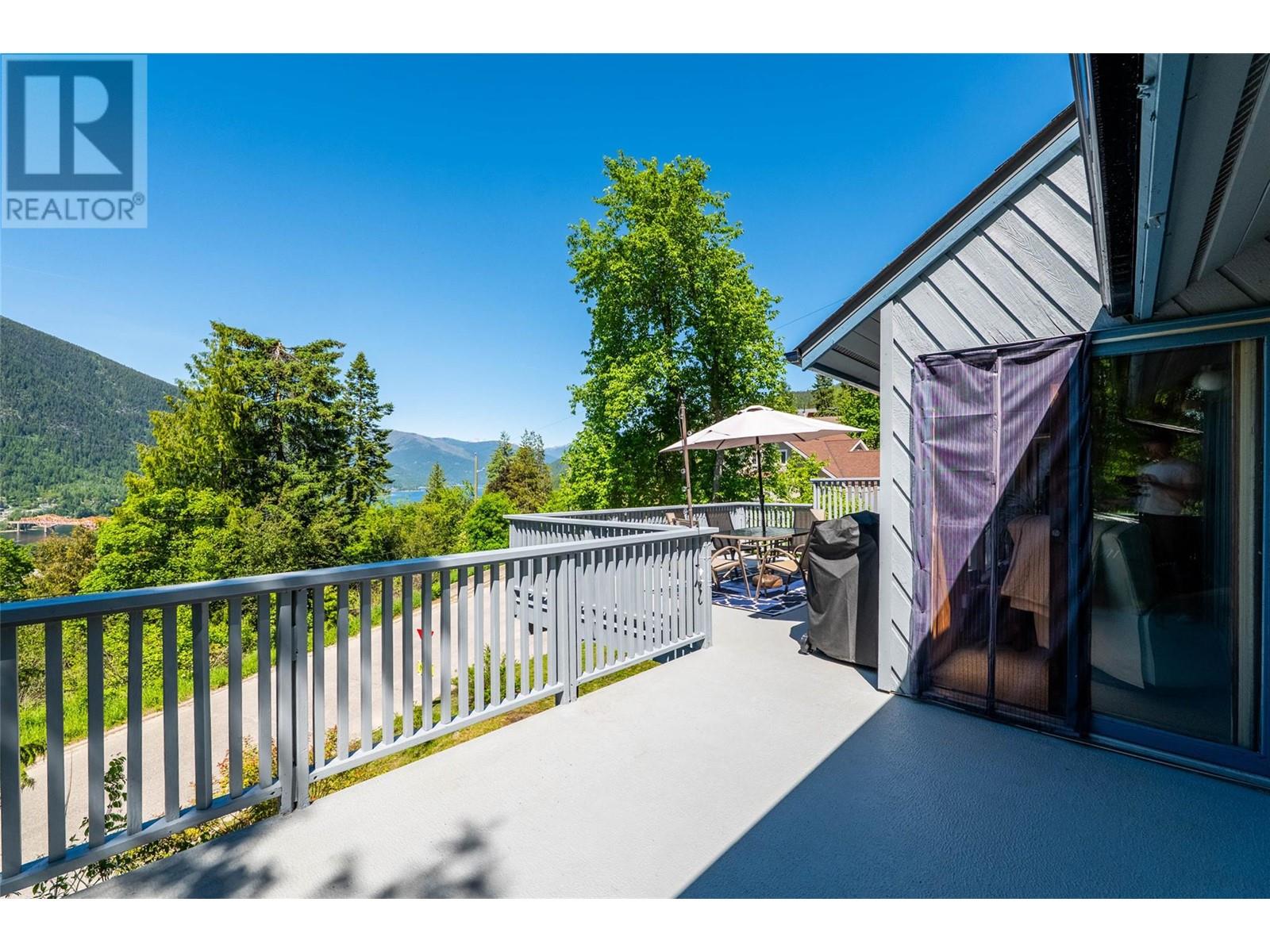Photo 58 of 194 Trevor Street, Nelson BC
