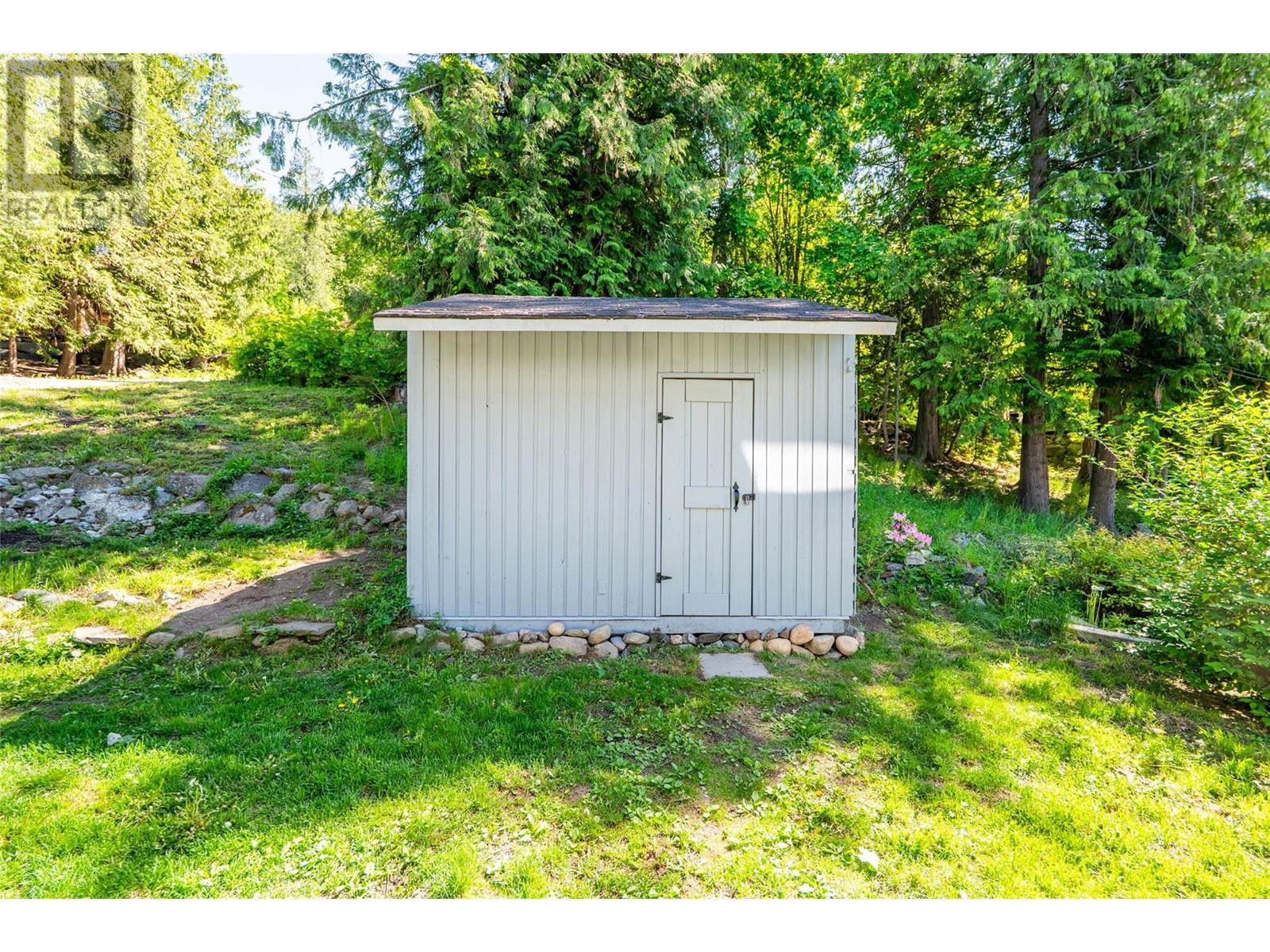 Photo 61 of 194 Trevor Street, Nelson BC