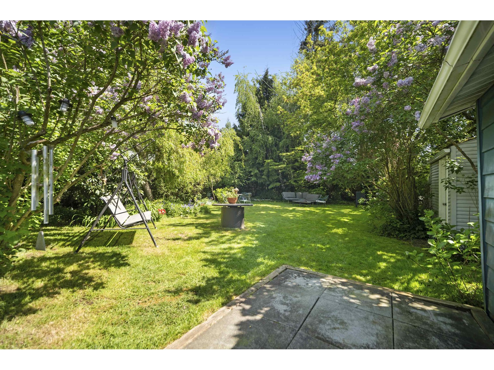 Photo 20 of 1056 Stevens Street, White Rock BC