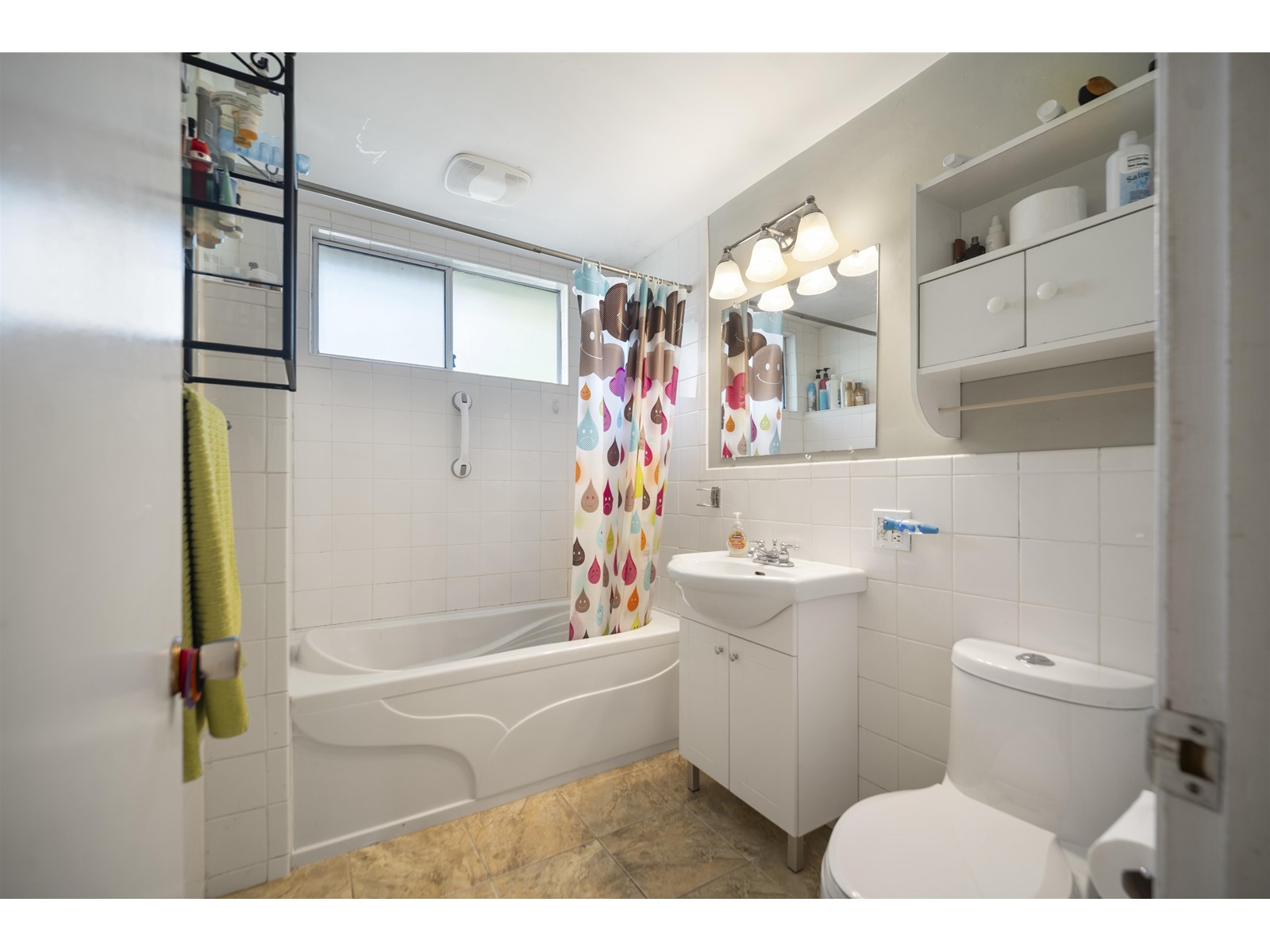Photo 14 of 1056 Stevens Street, White Rock BC
