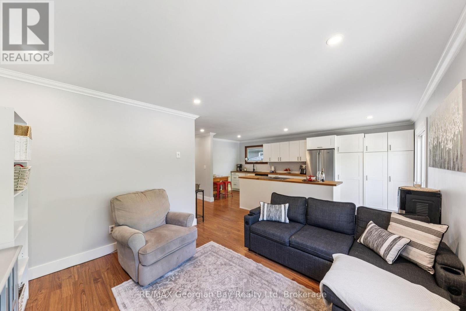 Photo 16 of 86 Mcarthur Drive, Penetanguishene ON