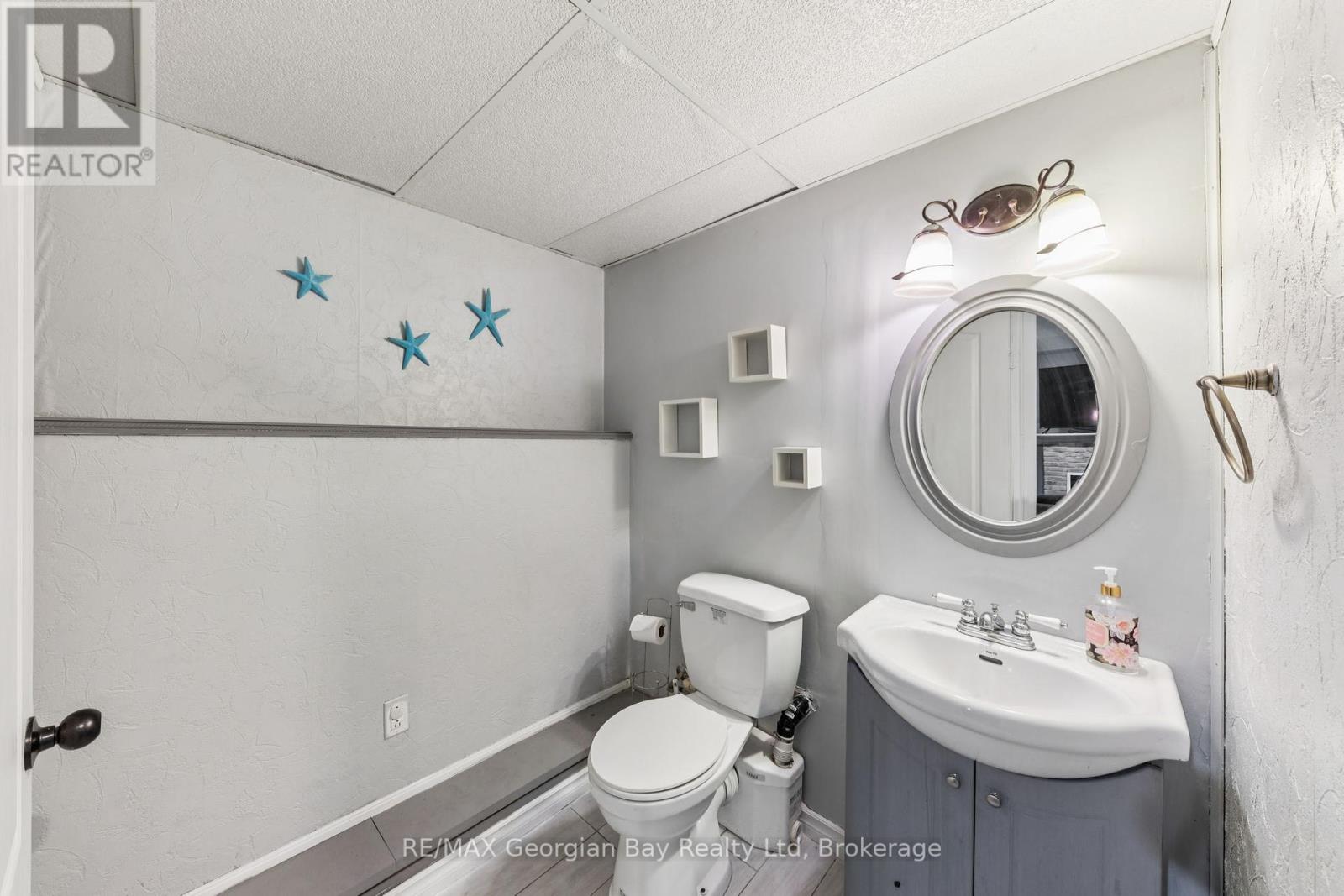Photo 28 of 86 Mcarthur Drive, Penetanguishene ON