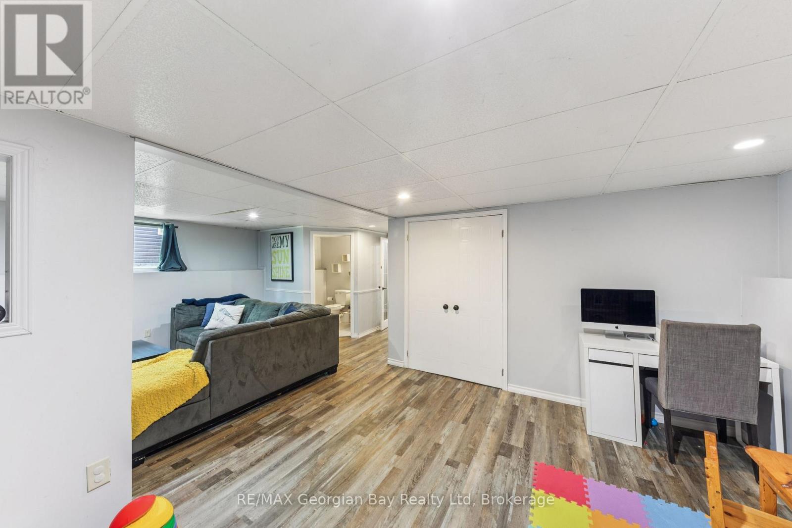 Photo 27 of 86 Mcarthur Drive, Penetanguishene ON