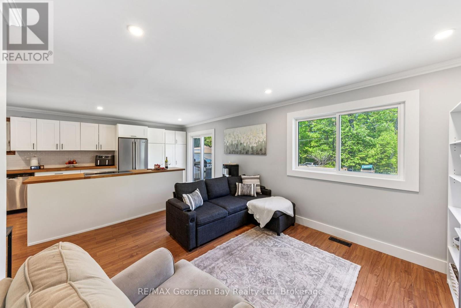 Photo 15 of 86 Mcarthur Drive, Penetanguishene ON