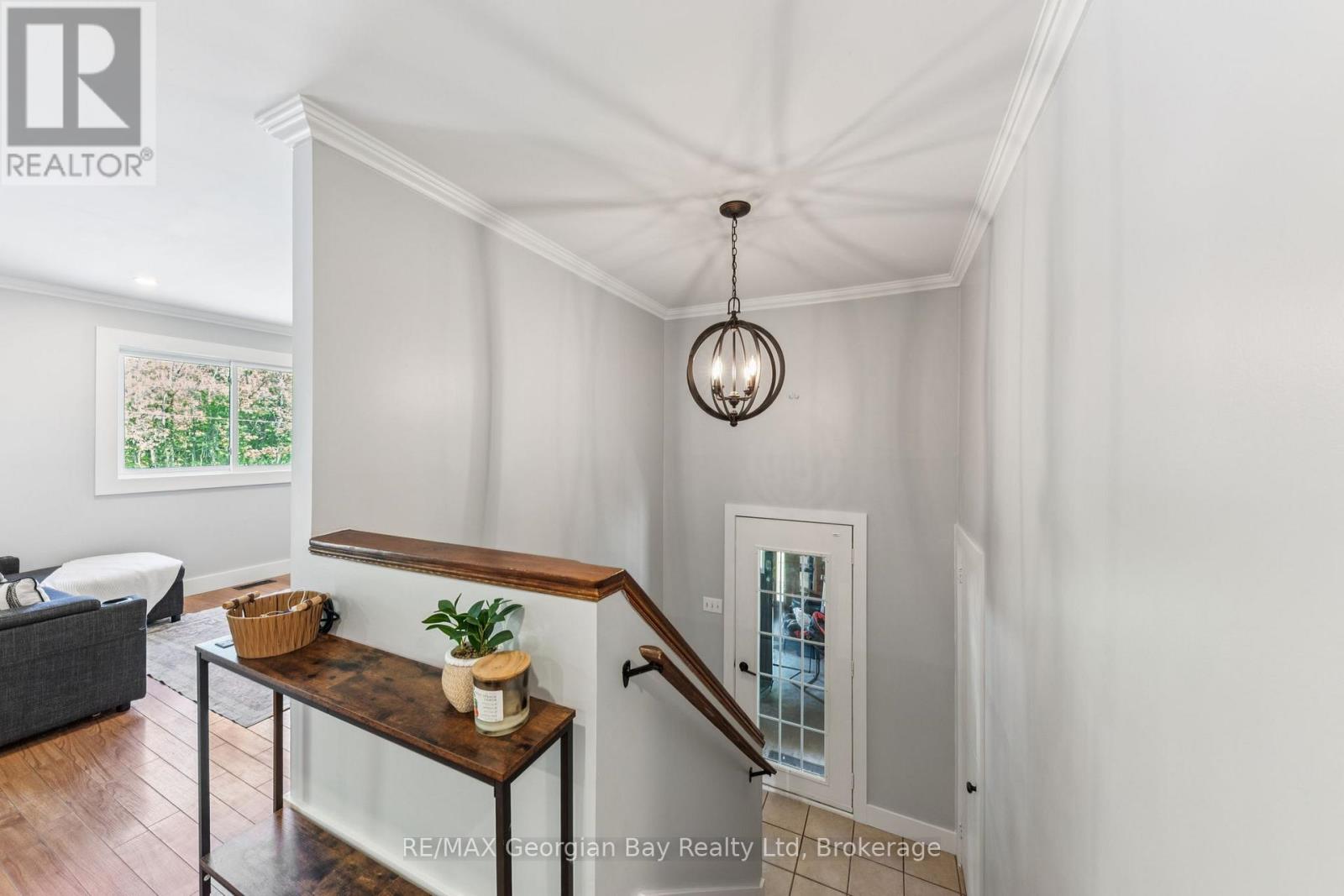 Photo 5 of 86 Mcarthur Drive, Penetanguishene ON