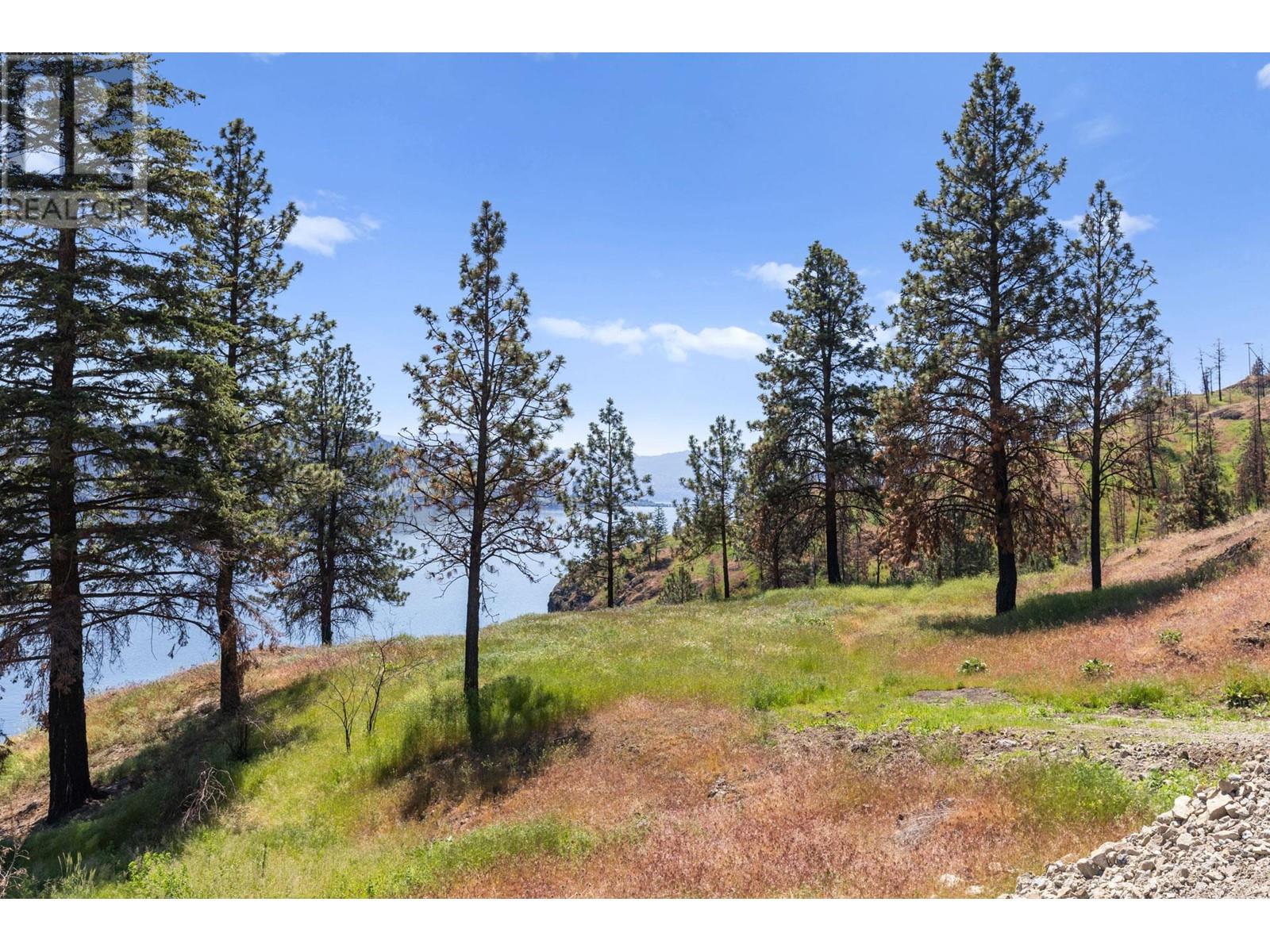 695 Westside Road North, Kelowna