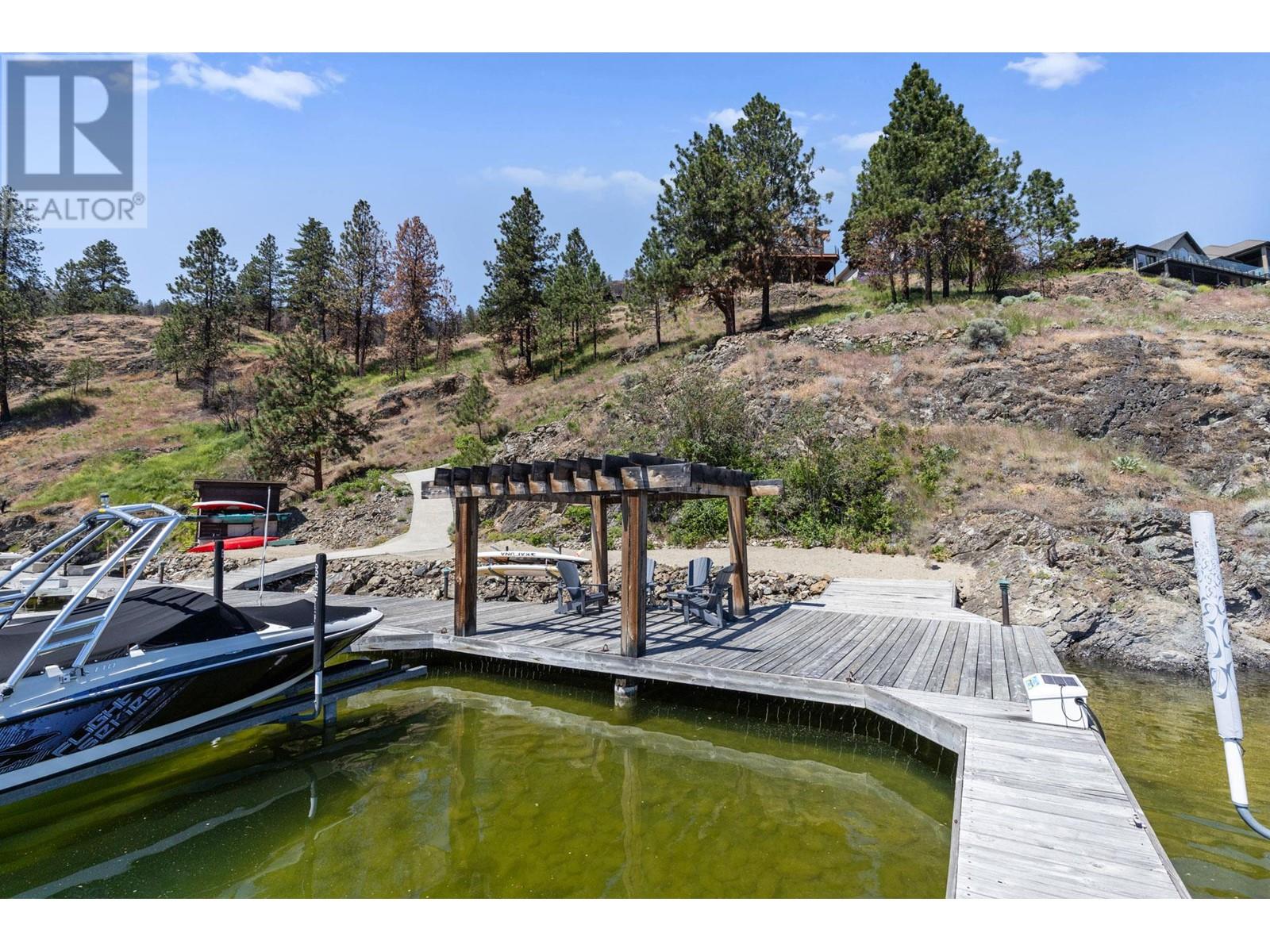 695 Westside Road North, Kelowna