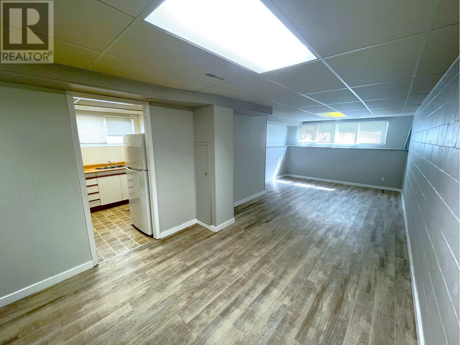 Photo 3 of 9714 9716 102 Avenue, Fort St John BC
