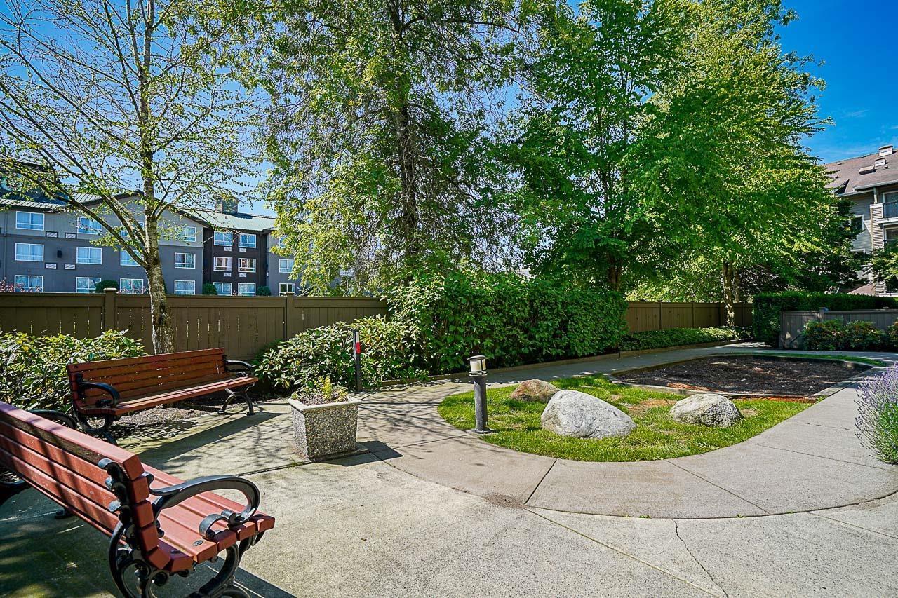Photo 32 of 205 8915 202 Street, Langley BC