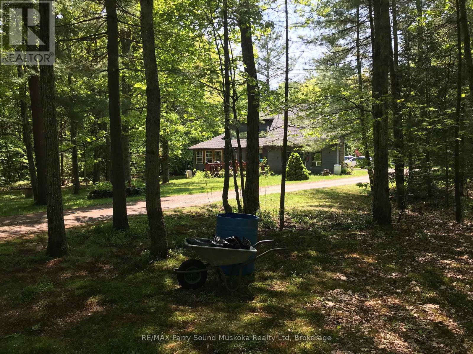 Photo 5 of 36 Windfall Lake Road, Seguin ON