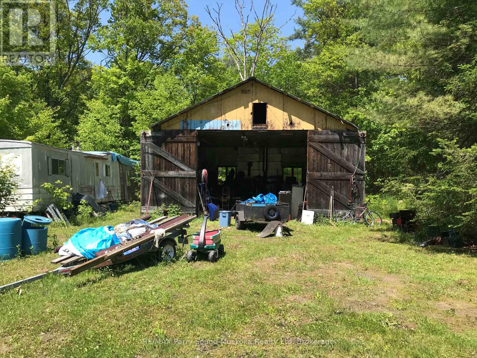 Photo 7 of 36 Windfall Lake Road, Seguin ON