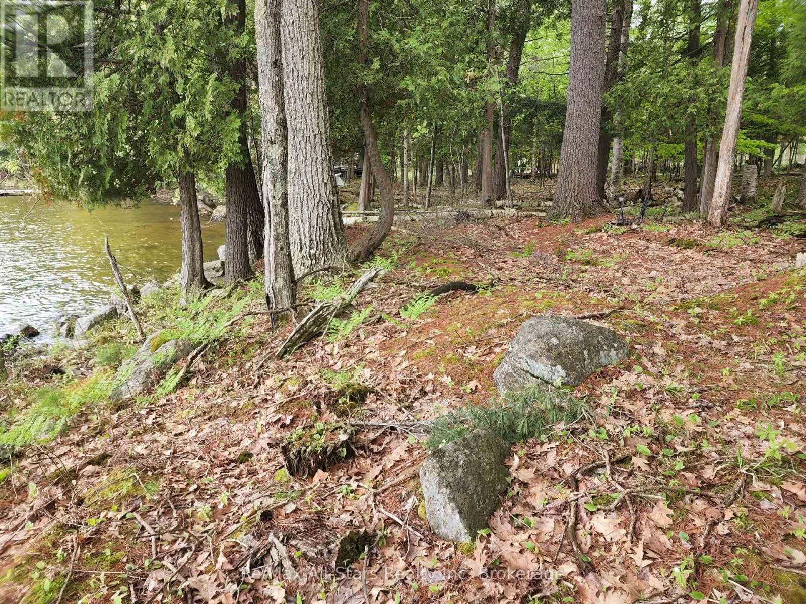 Photo 19 of 504 Bigwin Island, Lake Of Bays ON