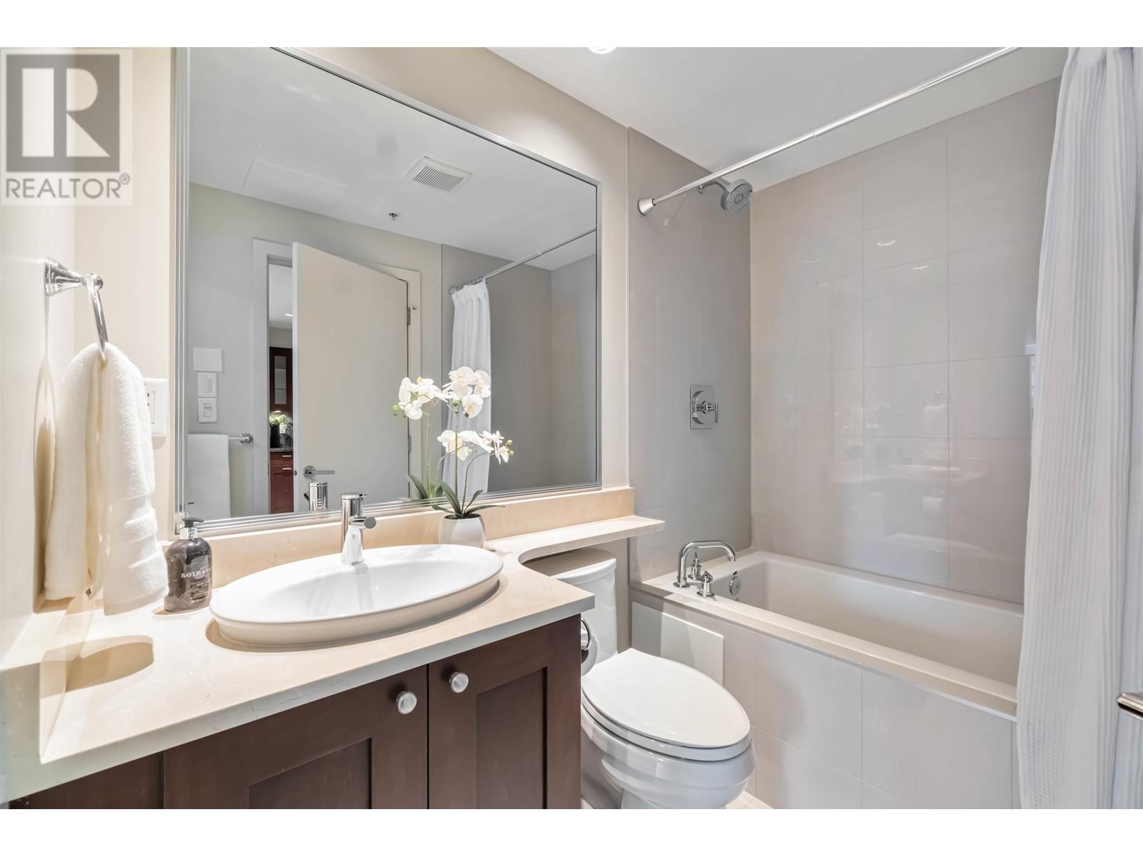 Photo 1 of 1007 590 Nicola Street, Vancouver BC