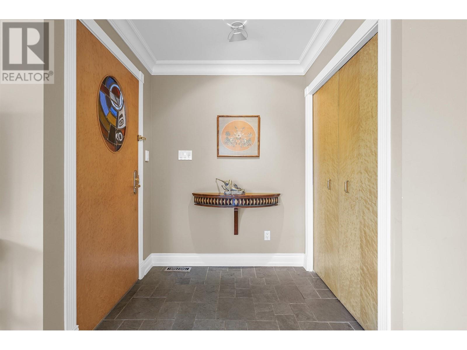 1130 IRONWORK PASSAGE, Vancouver