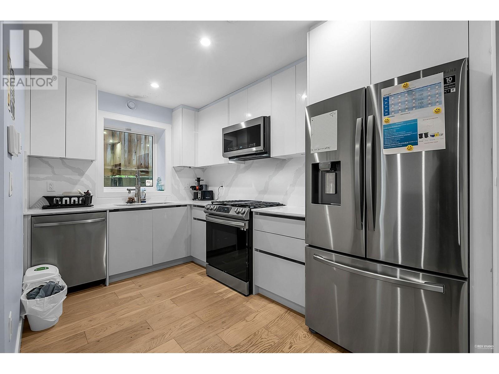 Photo 15 of 3429 Dundas Street, Vancouver BC