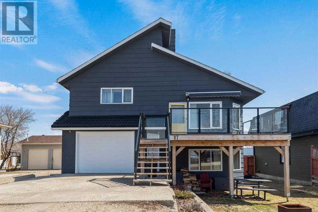 Photo 1 of 17 Jarvis Bay Drive, Sylvan Lake AB