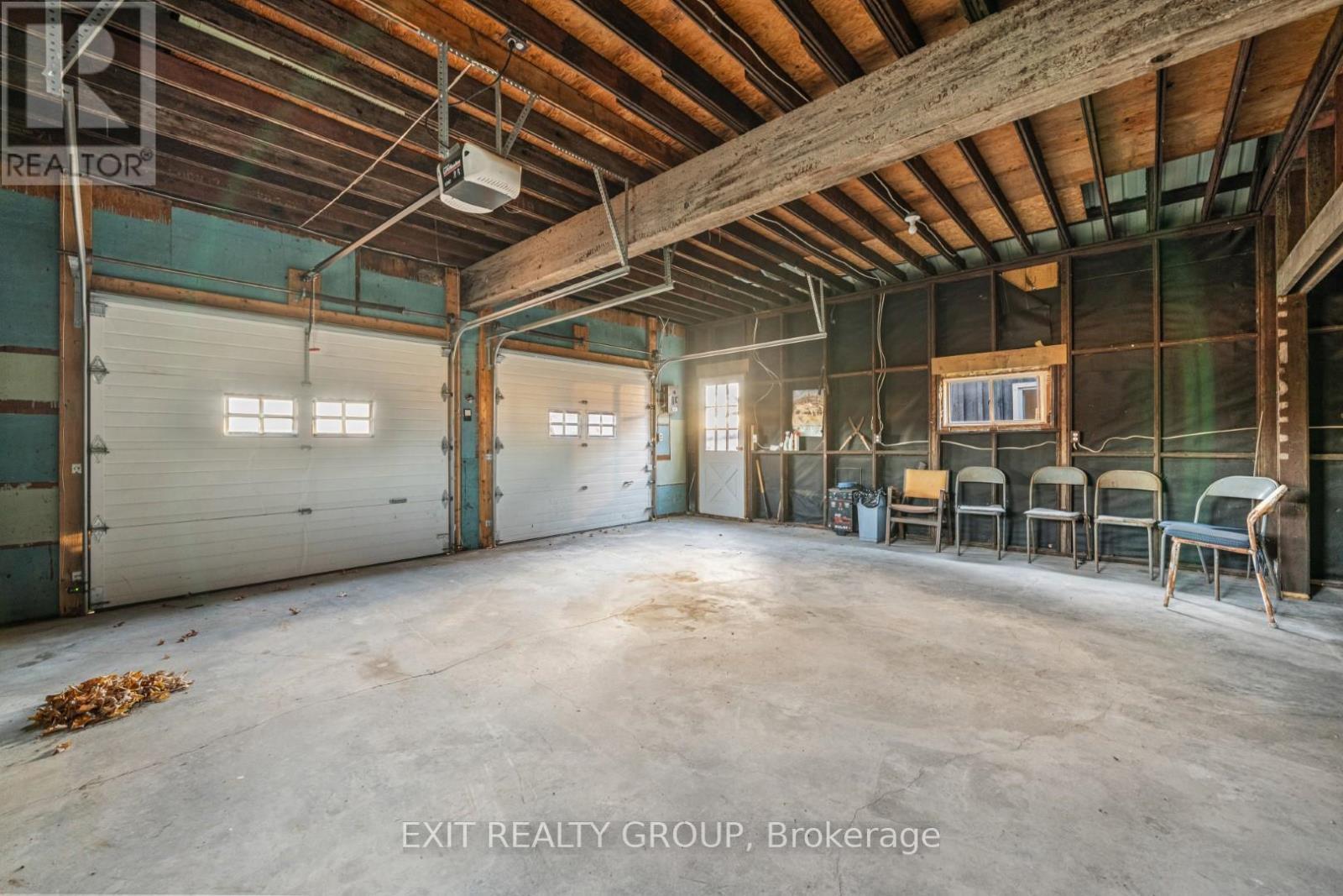 Photo 36 of 926 Grills Road, Quinte West ON