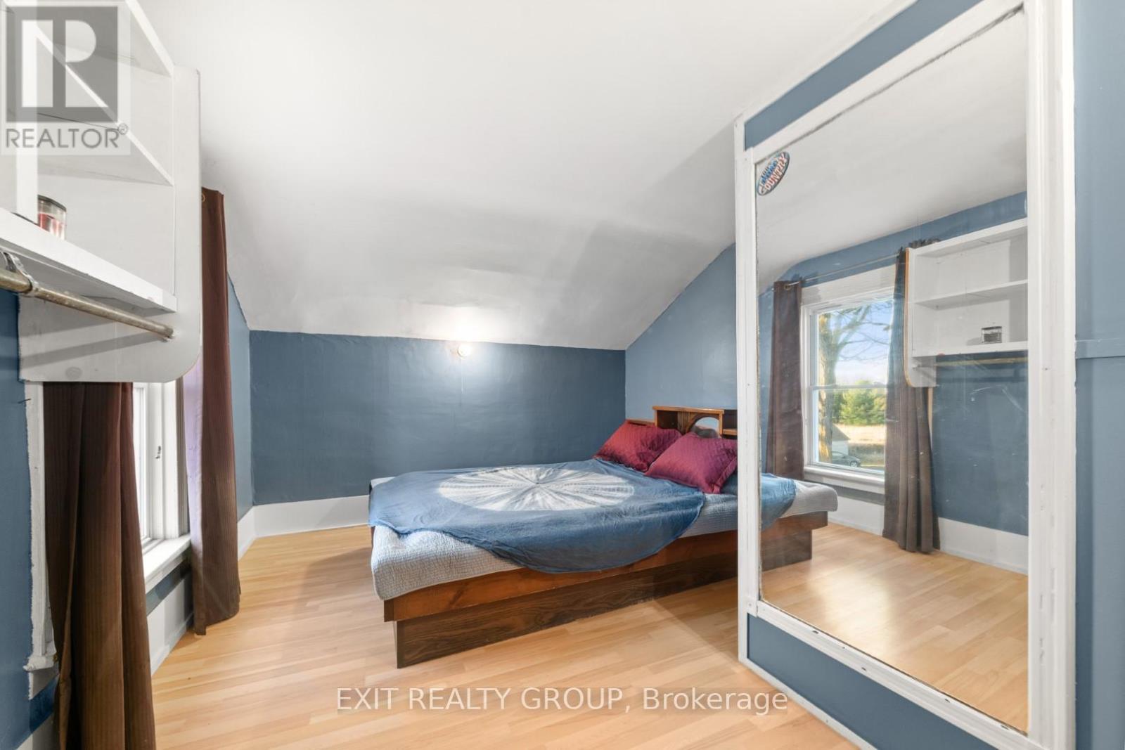 Photo 33 of 926 Grills Road, Quinte West ON