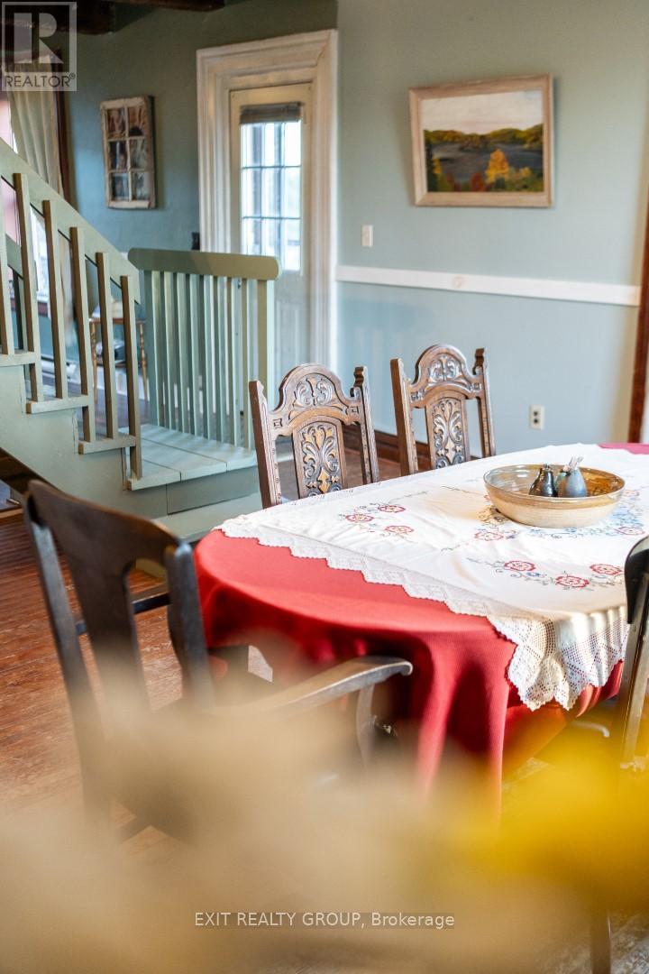 Photo 23 of 926 Grills Road, Quinte West ON