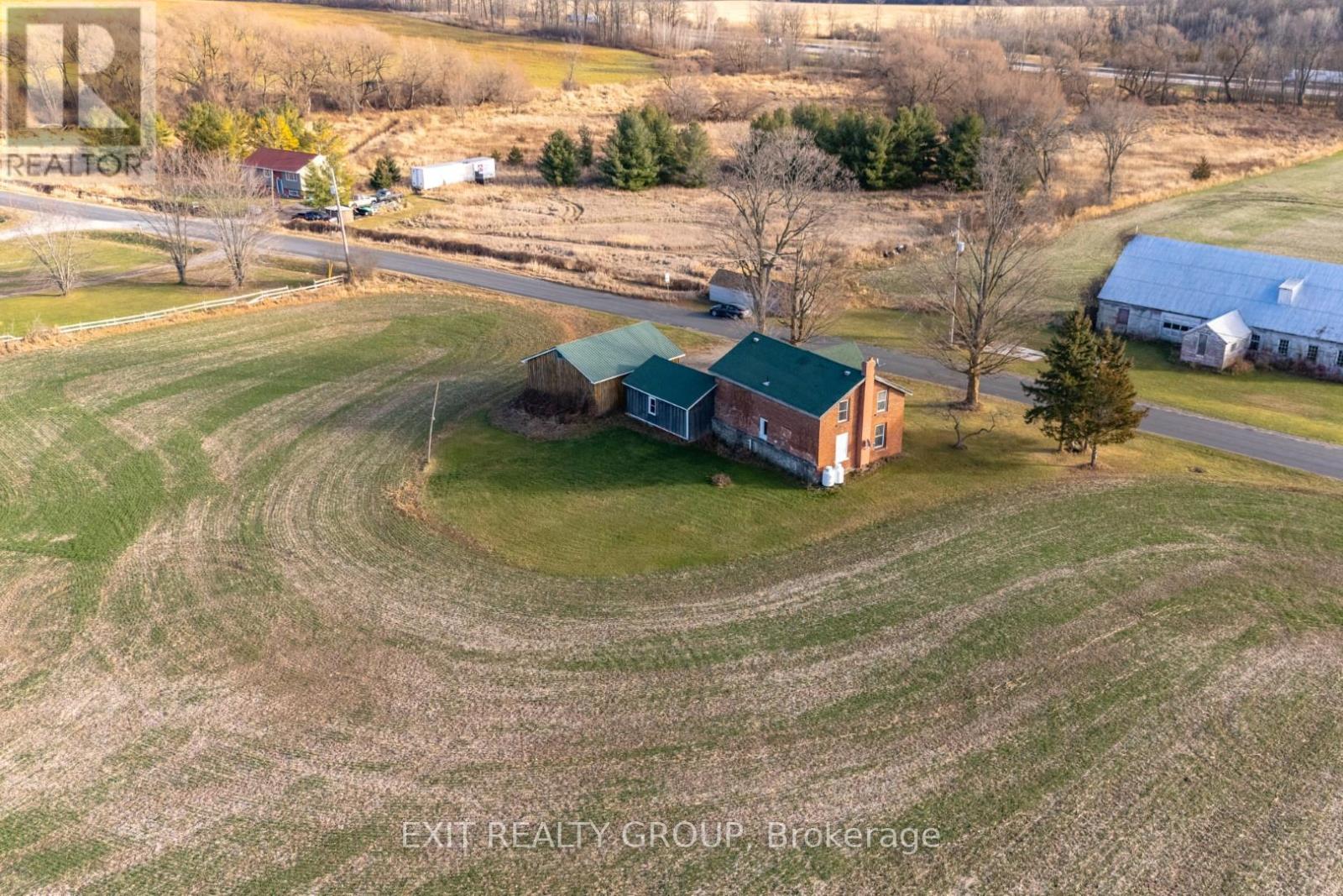 Photo 4 of 926 Grills Road, Quinte West ON