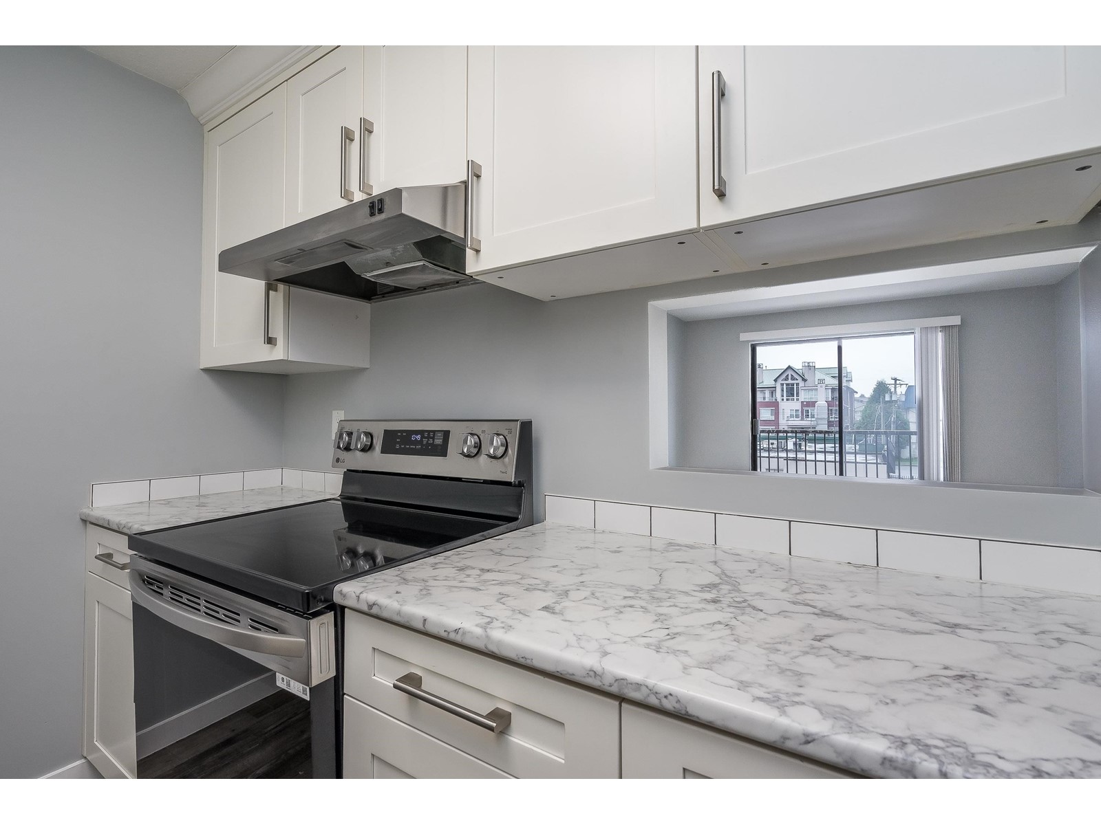 Photo 10 of 206 45744 Spadina Avenue Chilliwack Downtown, Chilliwack BC