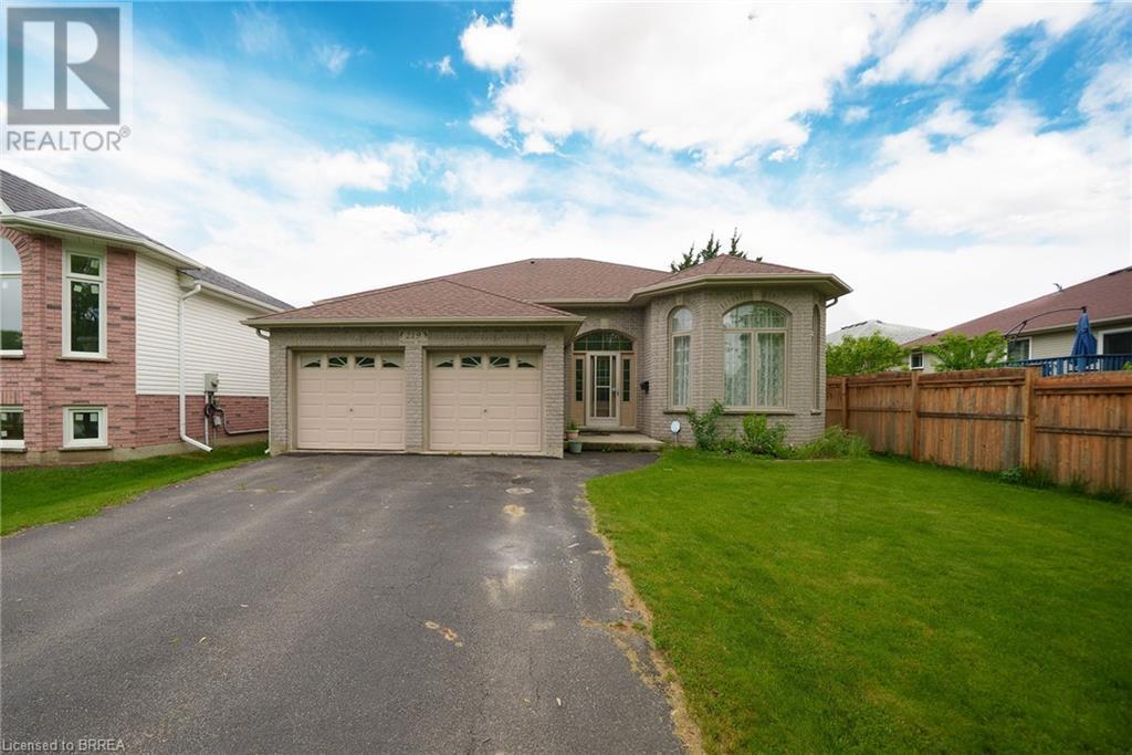 Photo 1 of 219 Balmoral Drive, Brantford ON