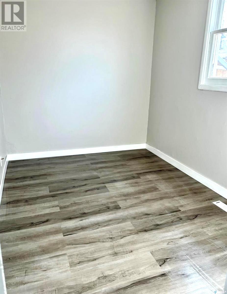 Single Family House Bungalow for Sale in  Alexandra STREET Regina 