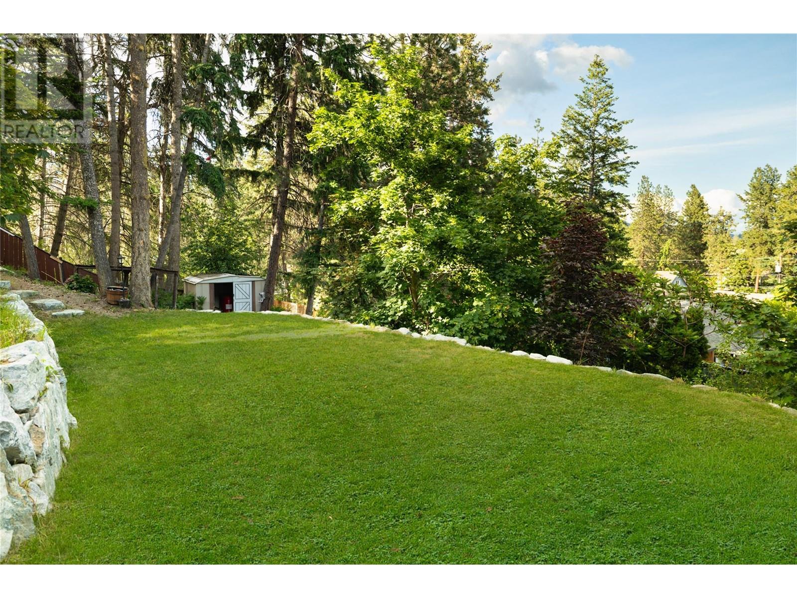  3475 McIver Road, West Kelowna