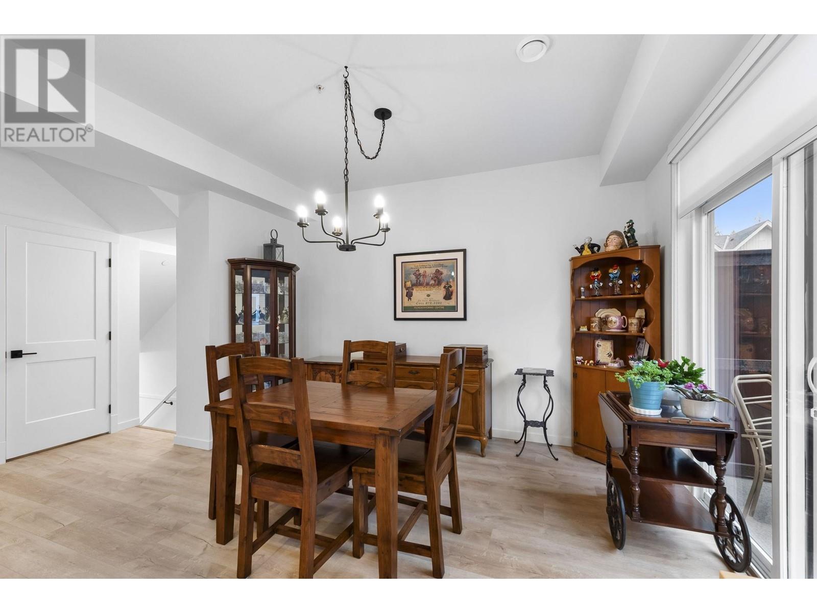 114 24951 112 AVENUE, Maple Ridge