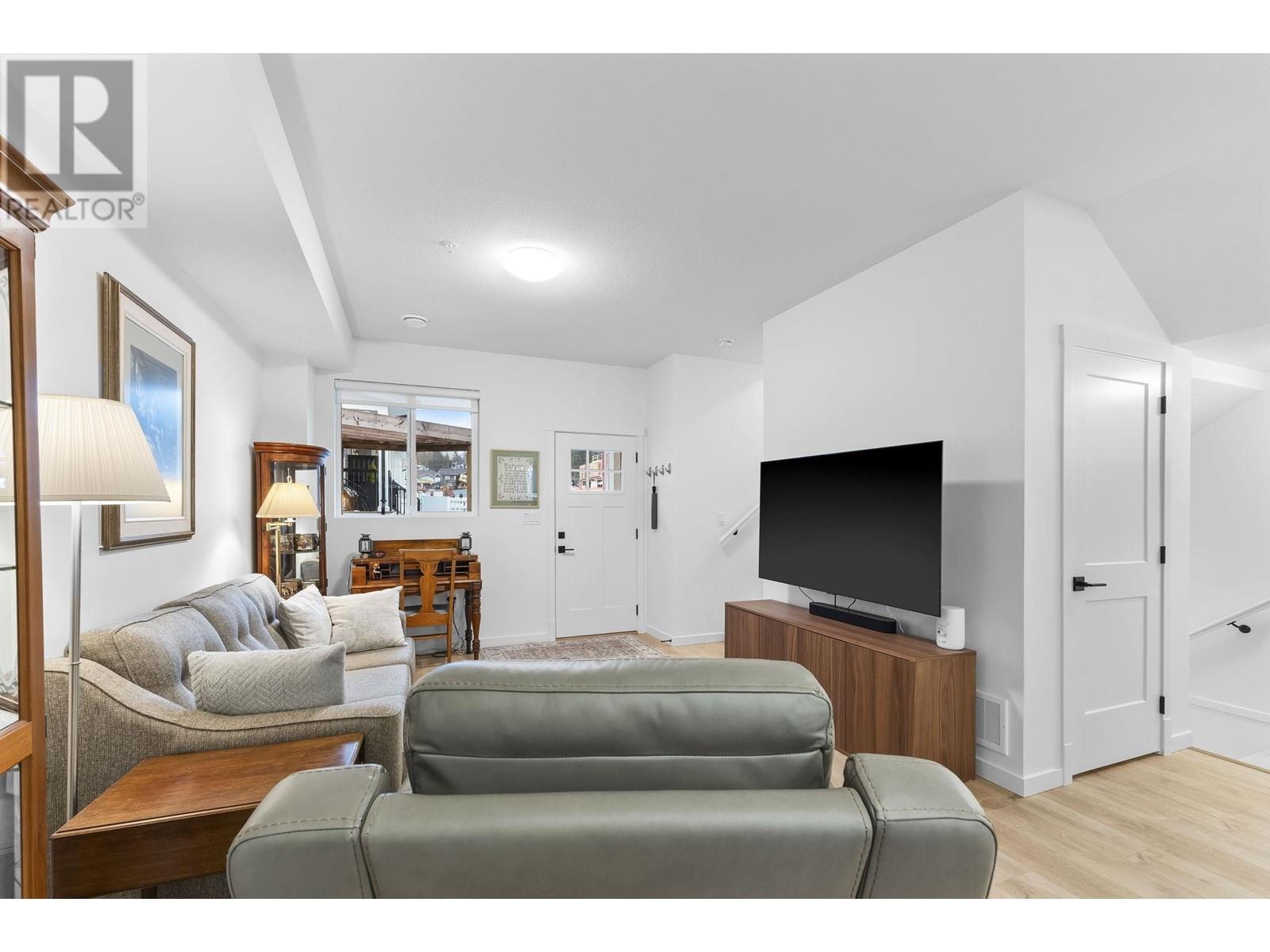 114 24951 112 AVENUE, Maple Ridge