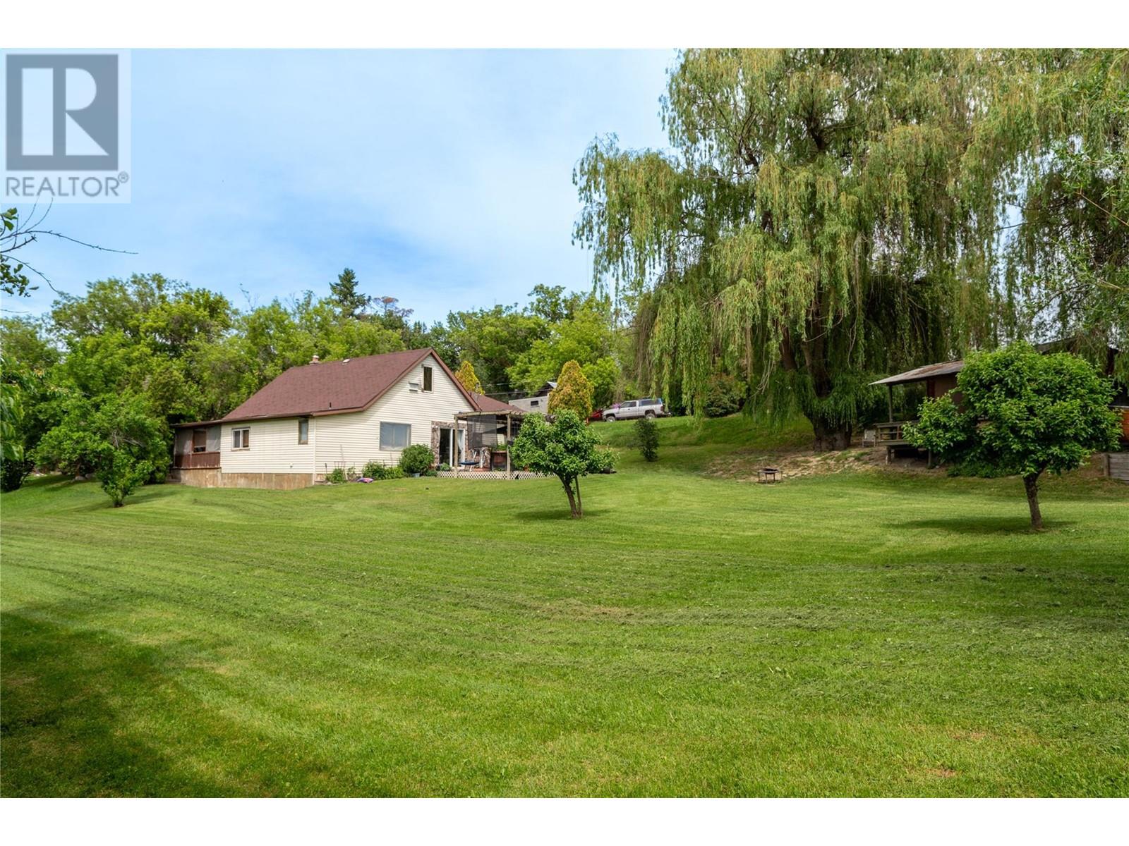 5902 Pleasant Valley Road, Vernon
