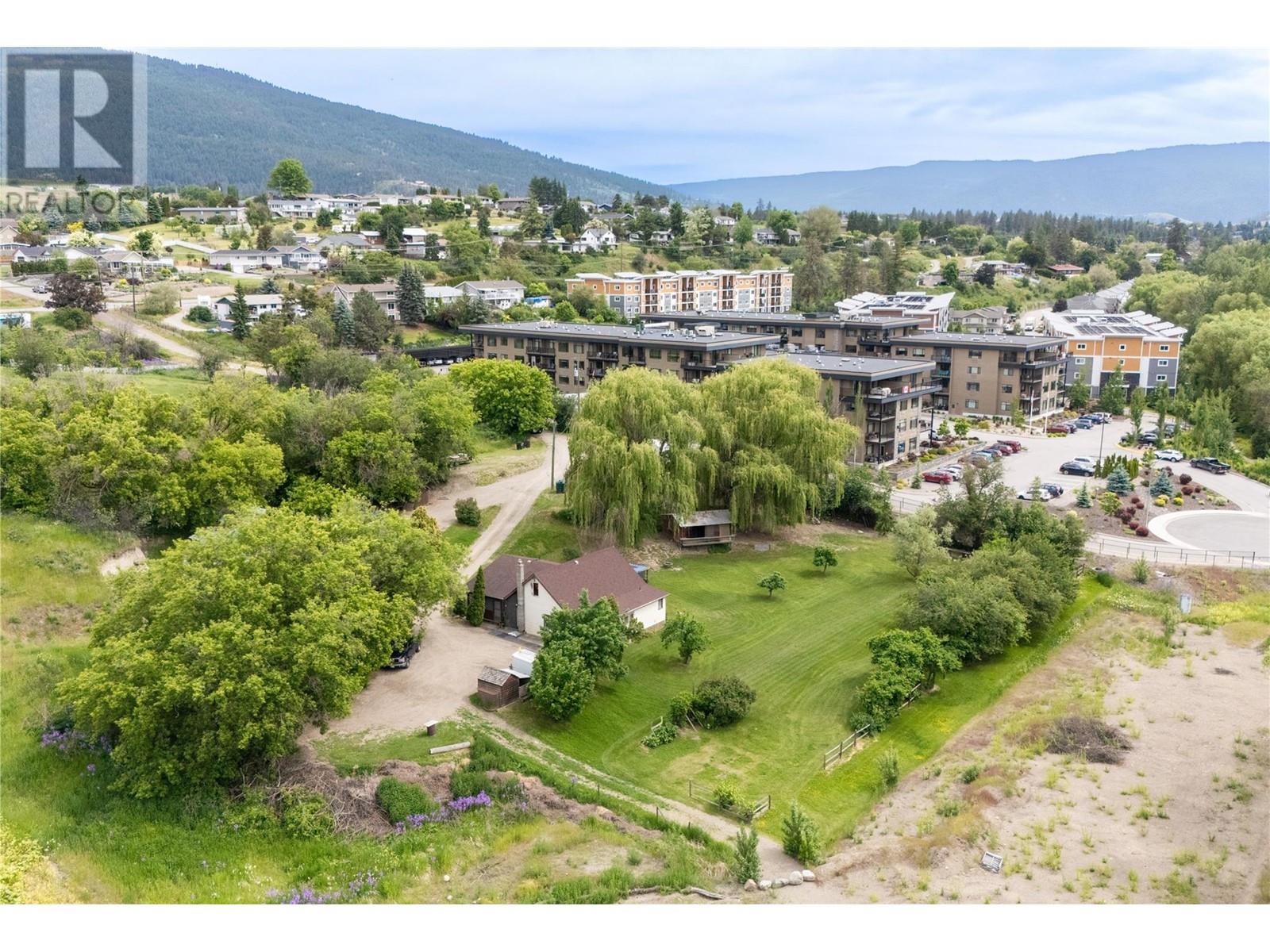  5902 Pleasant Valley Road, Vernon
