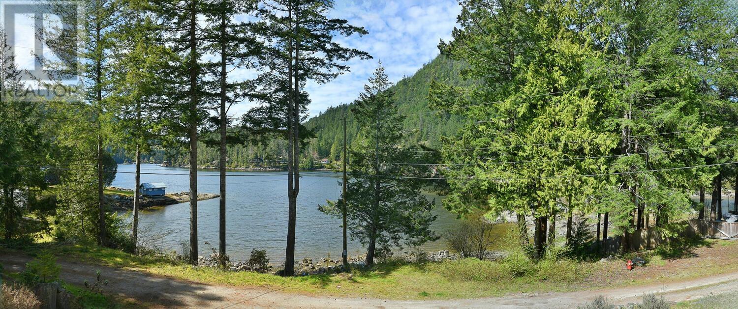 13248 PORTERS ROAD, Madeira Park
