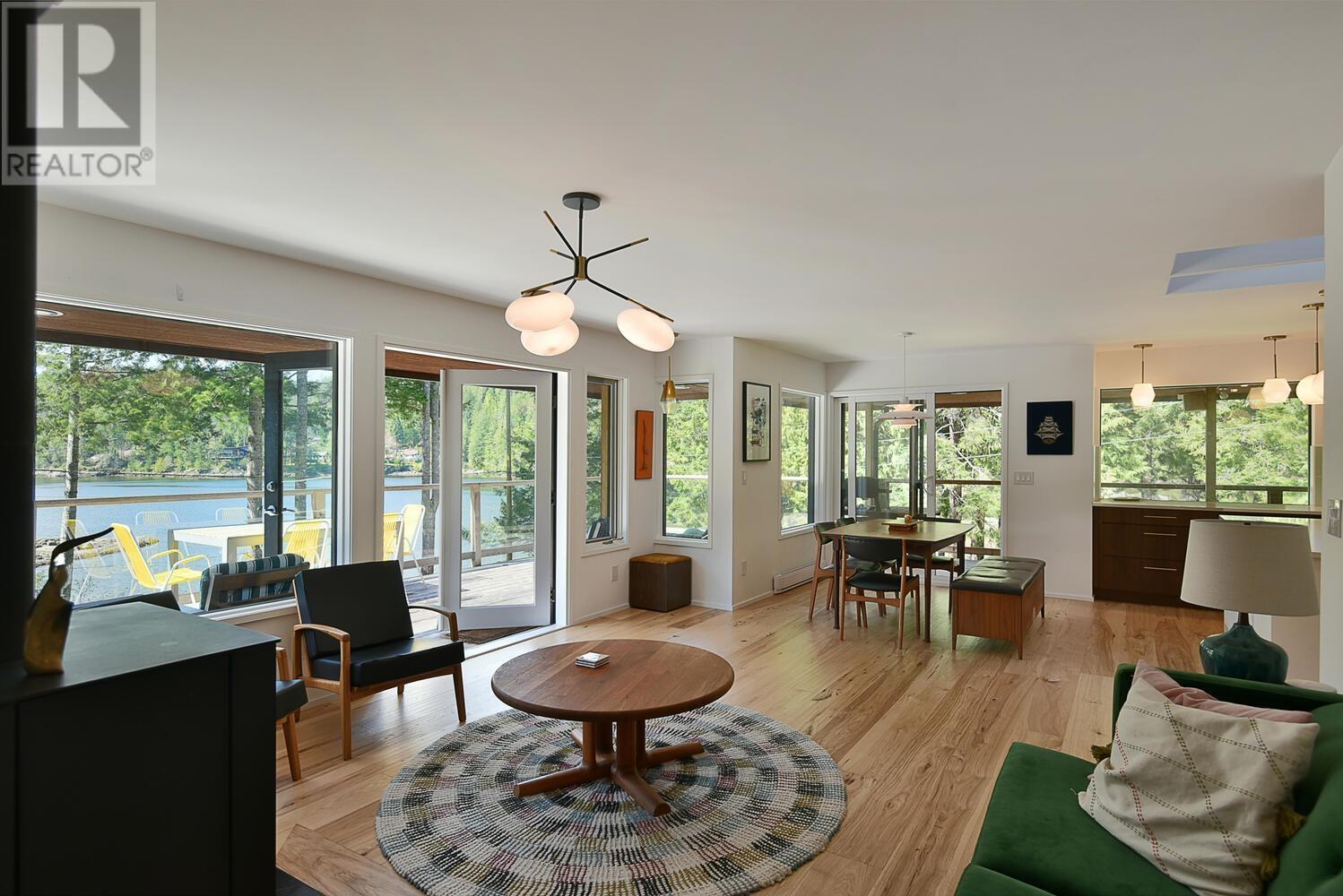 13248 PORTERS ROAD, Madeira Park