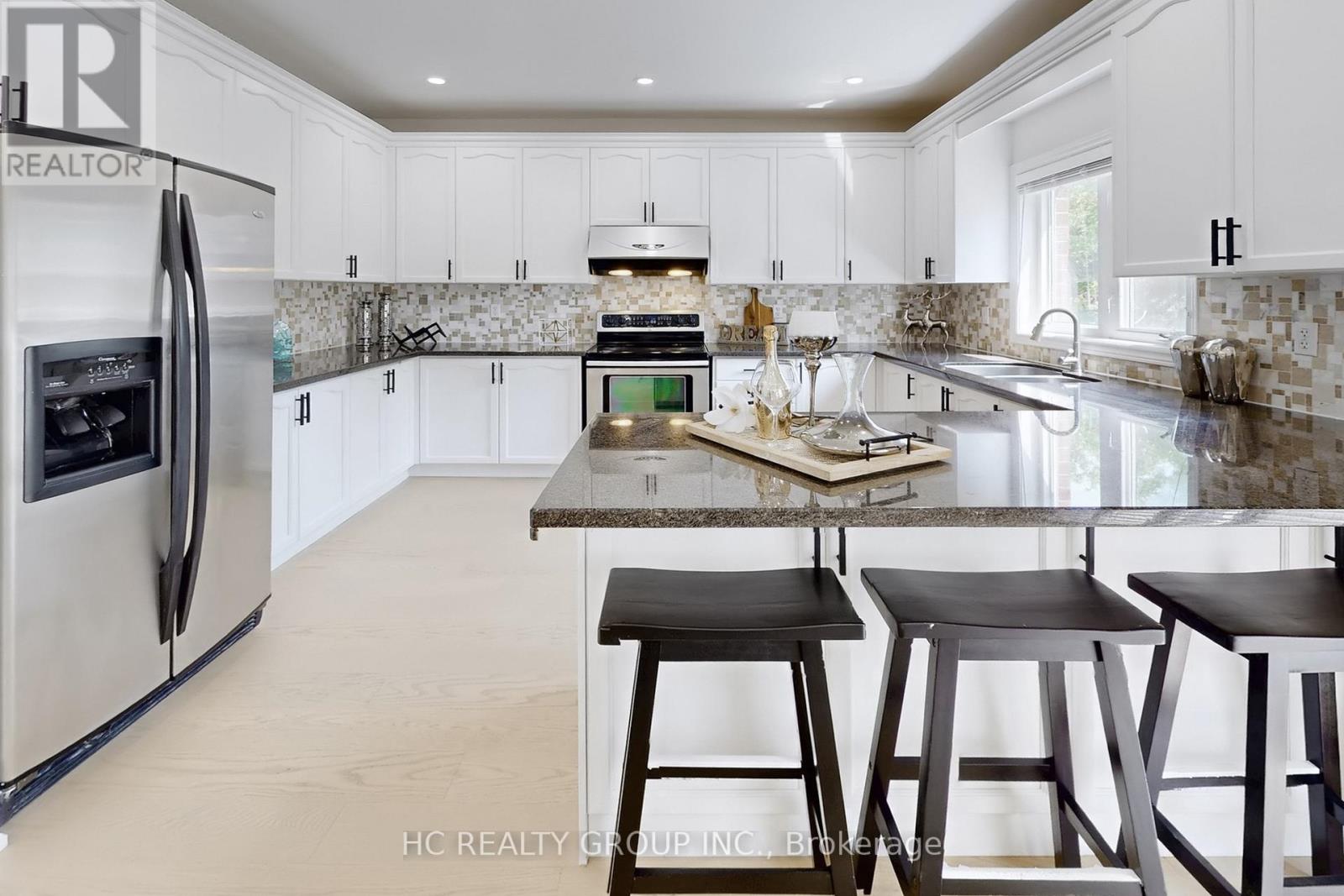Single Family House for Sale in  MEDOC PLACE Vaughan (Patterson) 