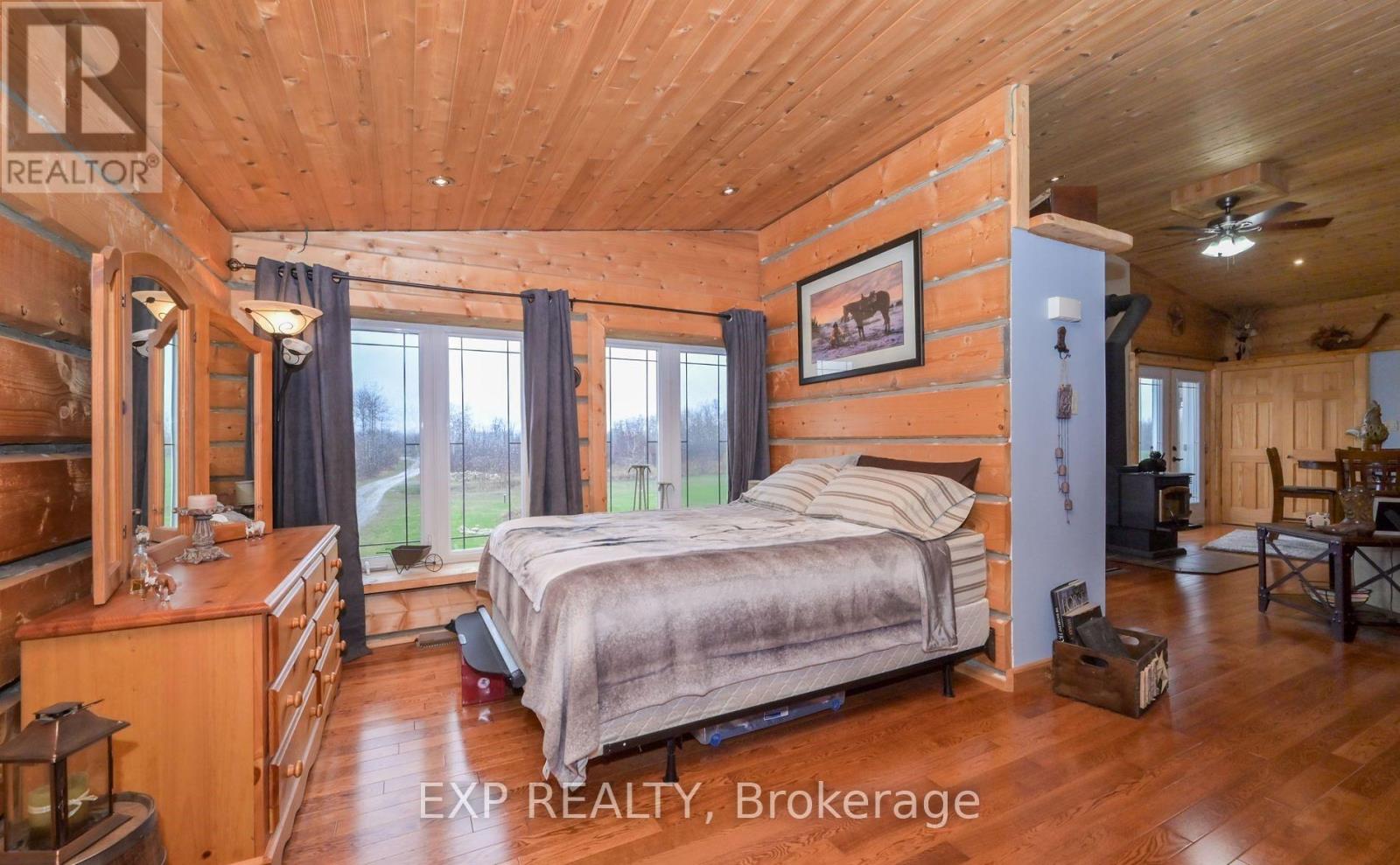 Photo 32 of 295089 8th Line, Amaranth ON