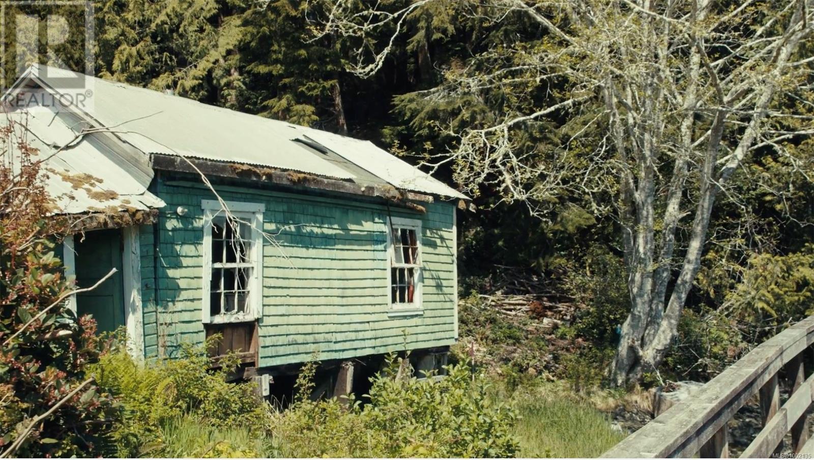 6 167 Regent Street, Bamfield