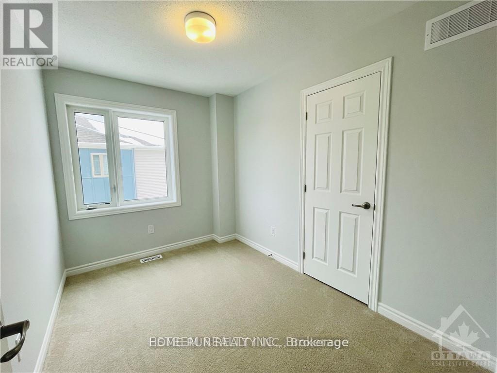 Photo 9 of 846 Atlas Terrace, Ottawa ON