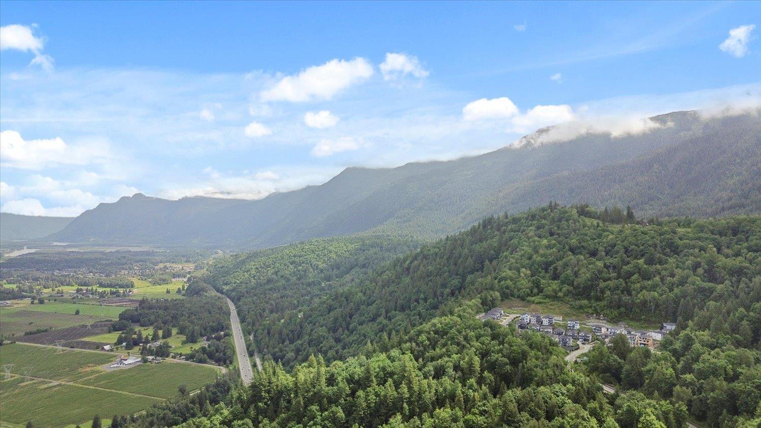 8560 FOREST GATE DRIVE, Eastern Hillsides, Chilliwack